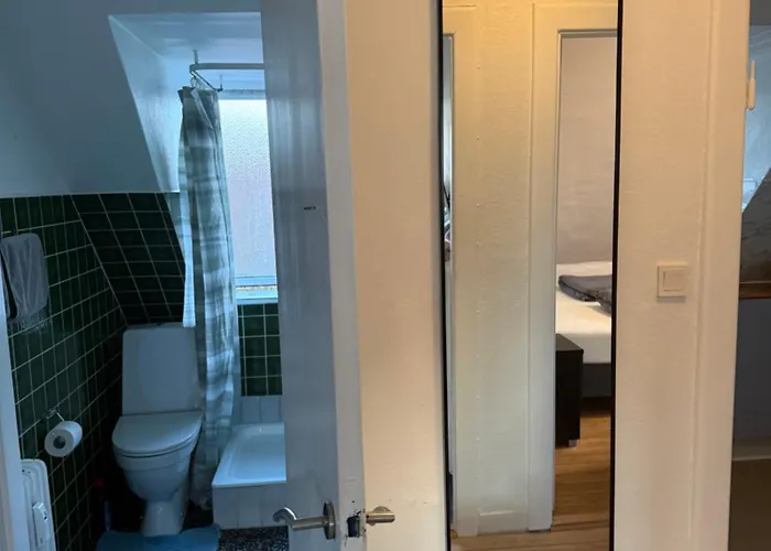 Hel Aendre Men Hyggelig