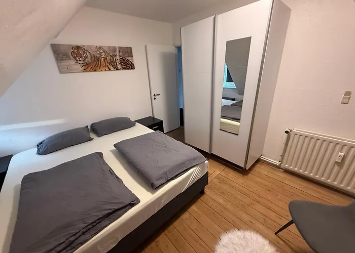 Hel Aendre Men Hyggelig