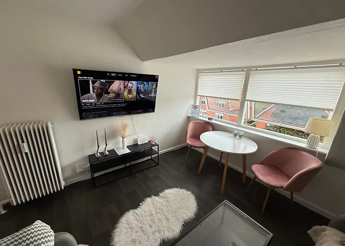 Hel Aendre Men Hyggelig Lägenhet *